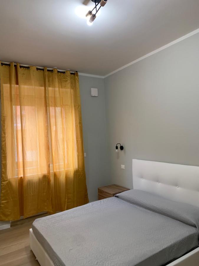Gramsci 2 Rooms Bologne Extérieur photo